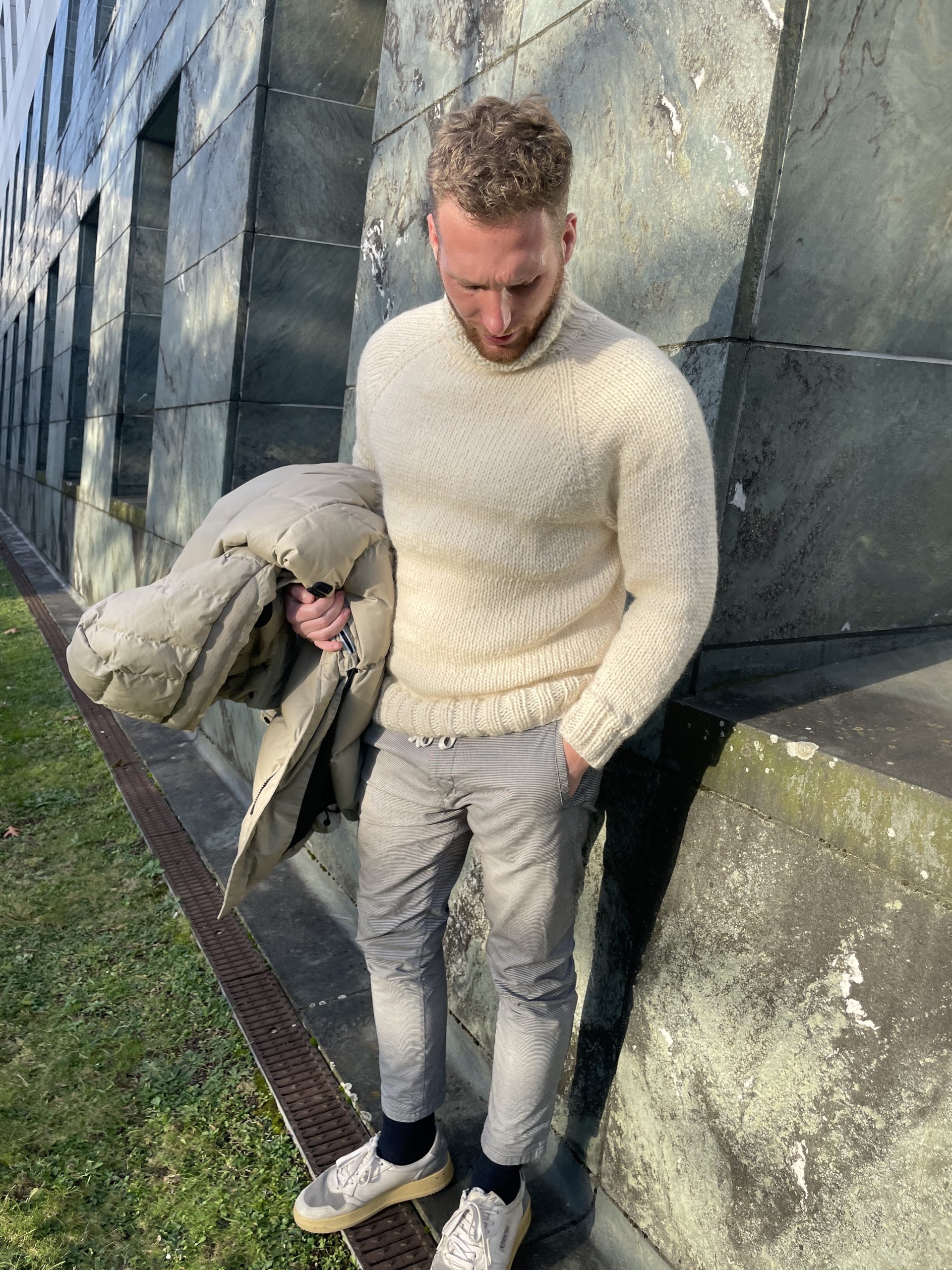 Nordischer Männerpullover aus The Petite Wool stricken